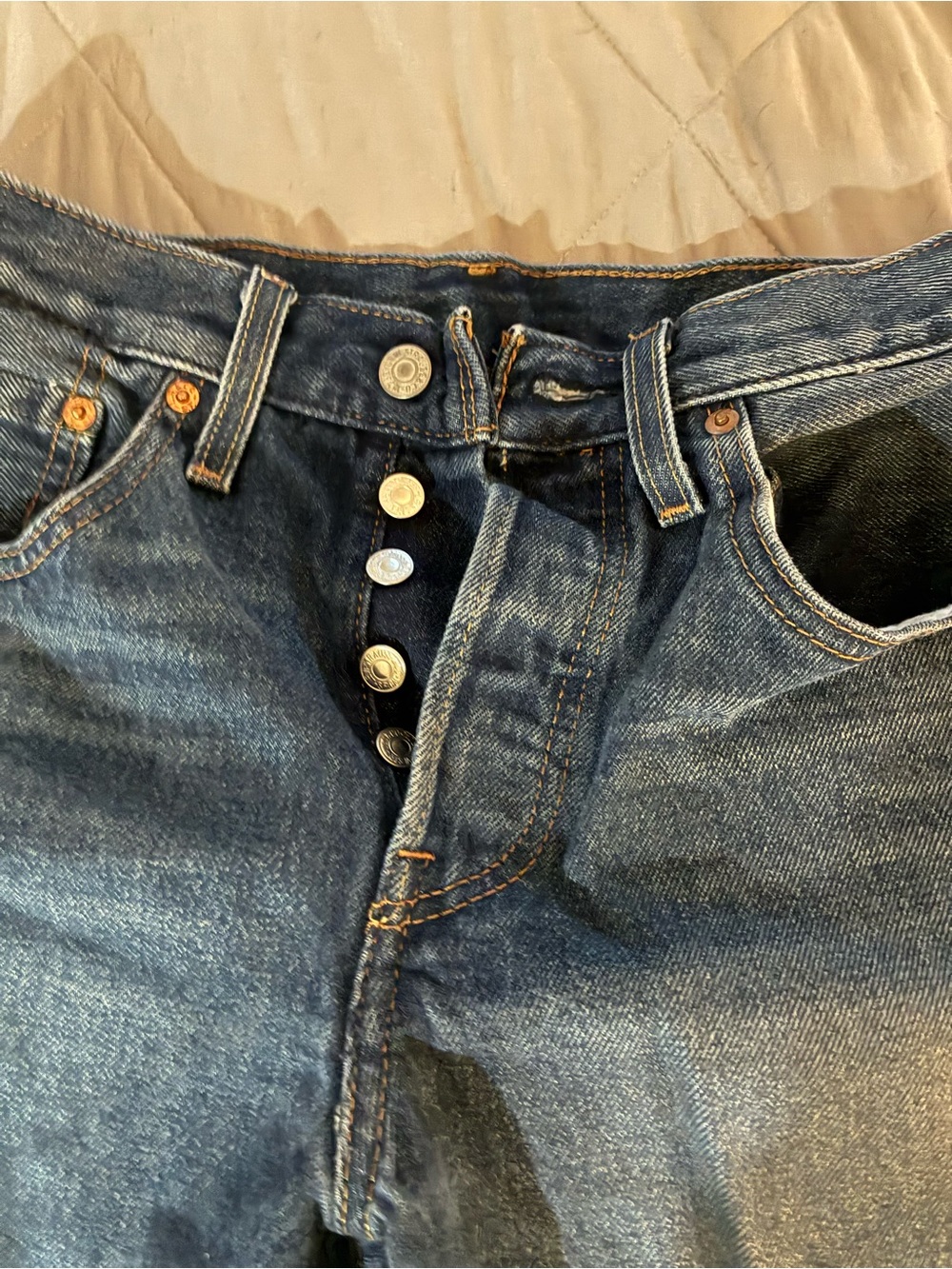 Classic Levi’s Jeans Shorts with Button Fly